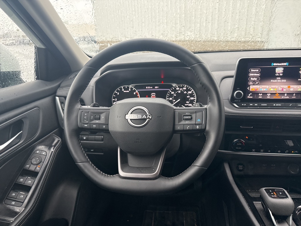 2025 Nissan Rogue SV photo 7