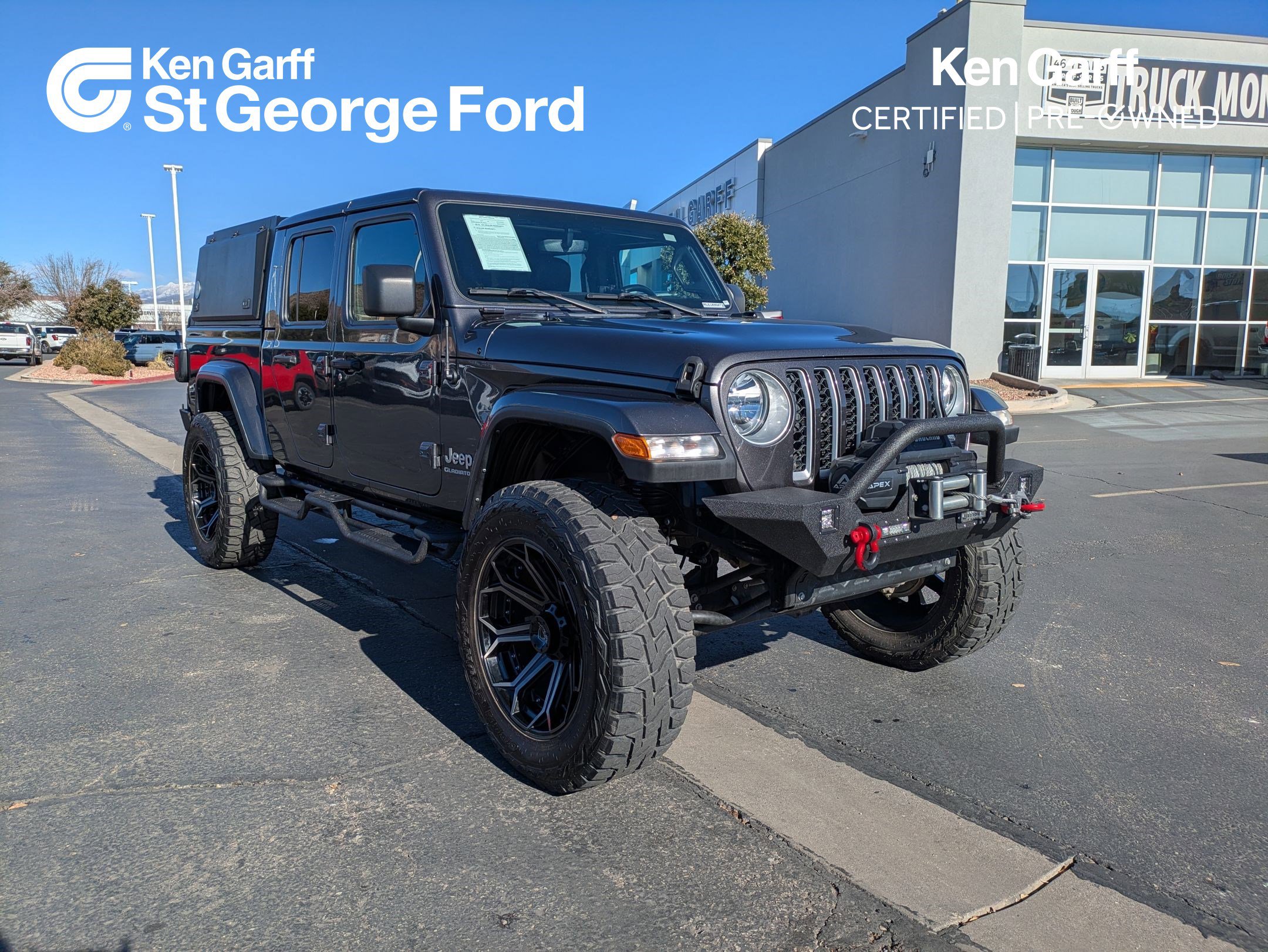 2021 Jeep Gladiator Overland's photo