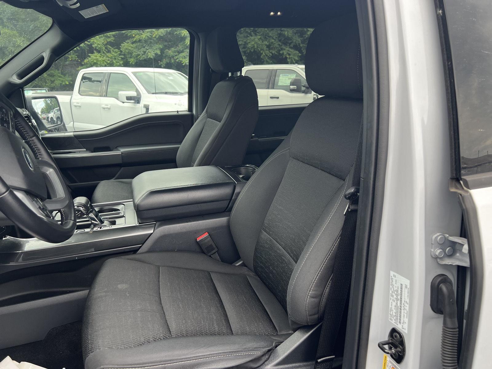 2022 Ford F-150 XLT photo 9