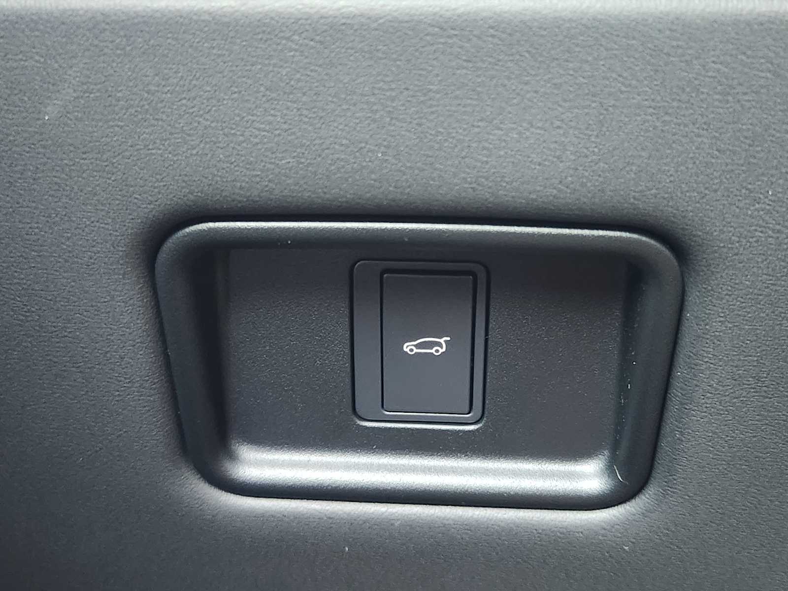 2025 Land Rover Range Rover SE photo 18