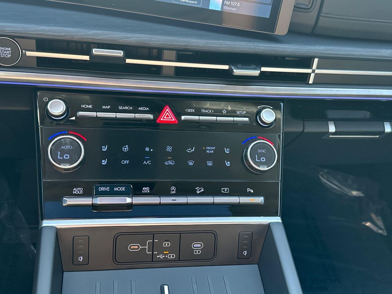 2026 Hyundai Santa Fe Limited photo 19