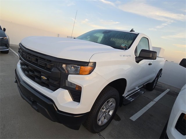 2025 Chevrolet Silverado 1500 photo 4