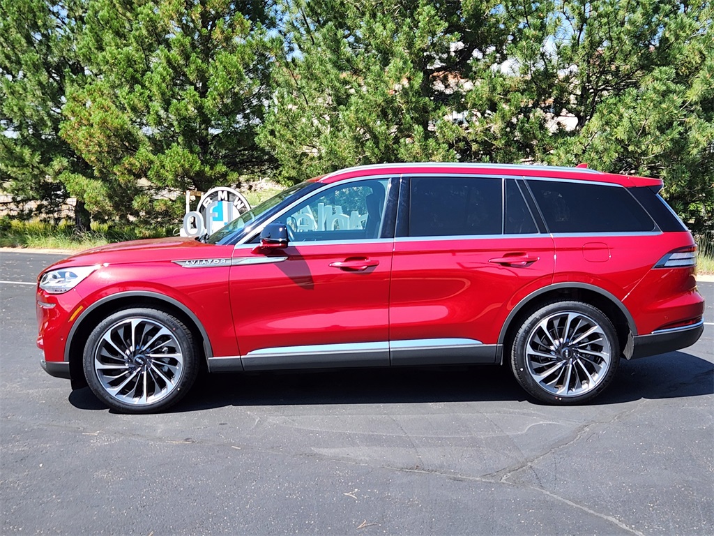 2020 Lincoln Aviator Reserve photo 2