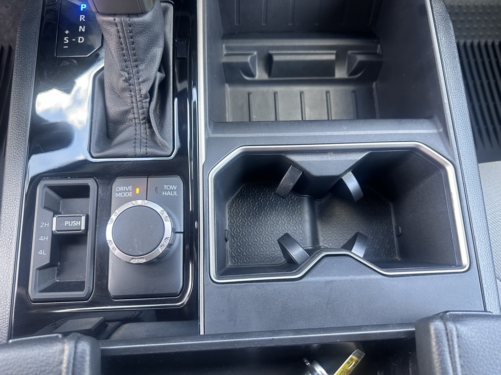 2024 Toyota Tundra SR5 photo 18