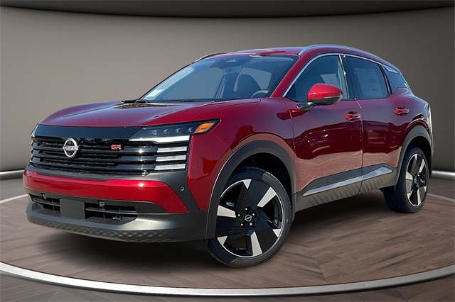 2025 Nissan Kicks SR's photo