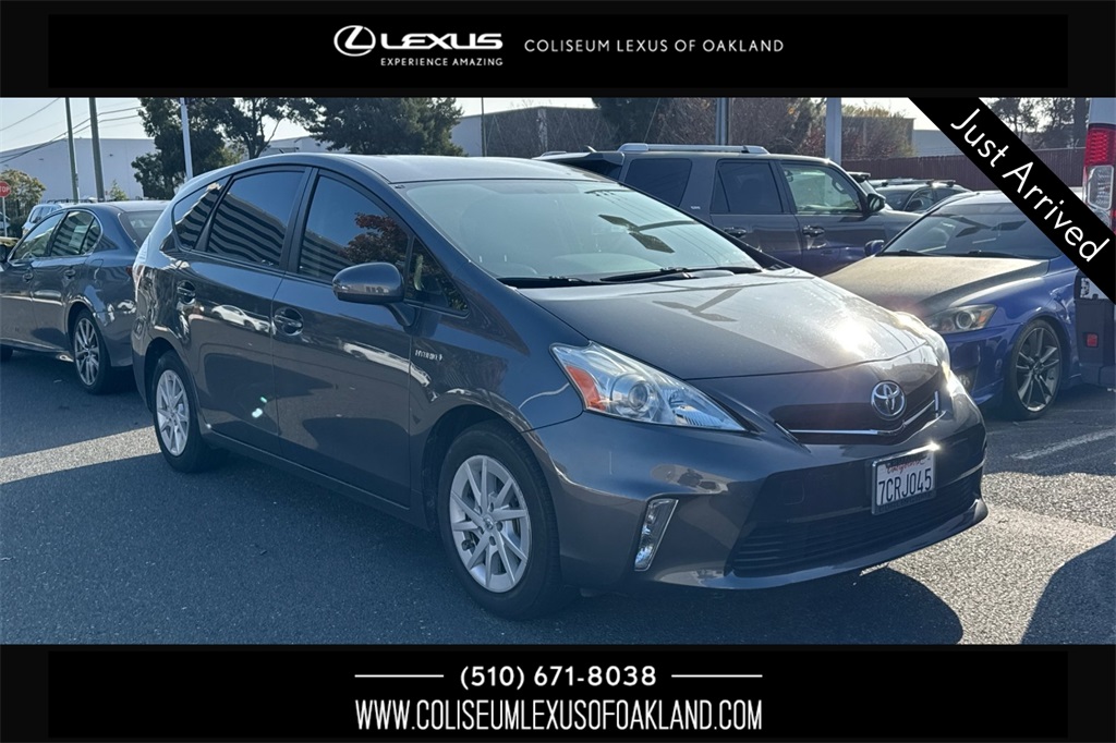 2013 Toyota Prius v Three