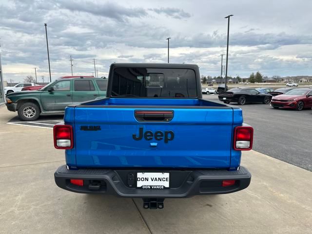 2025 Jeep Gladiator Sport S photo 5