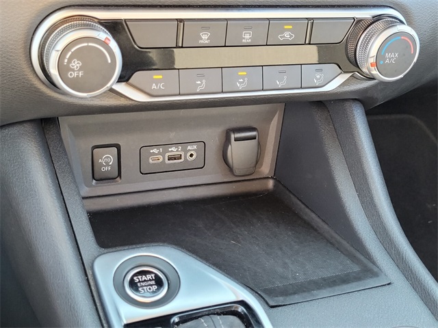 2024 Nissan Sentra SV photo 19