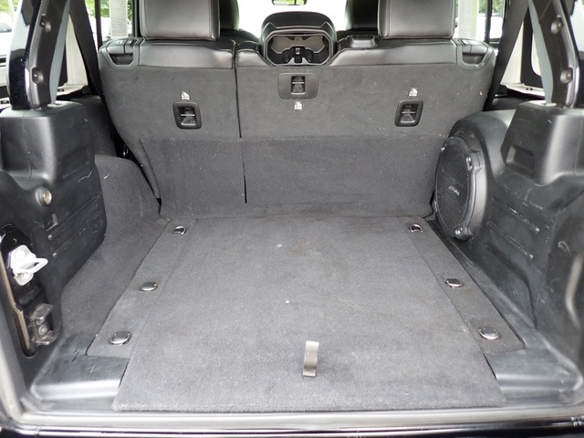 2021 Jeep Wrangler Unlimited Sahara Altitude photo 4