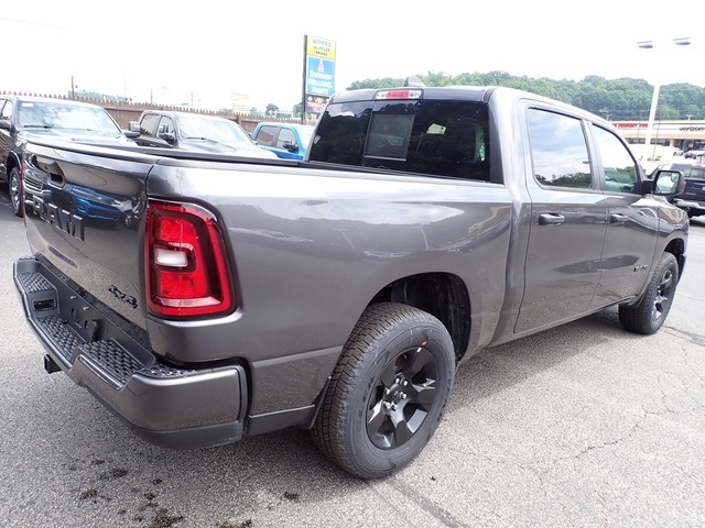 2025 Ram 1500 Tradesman photo 6