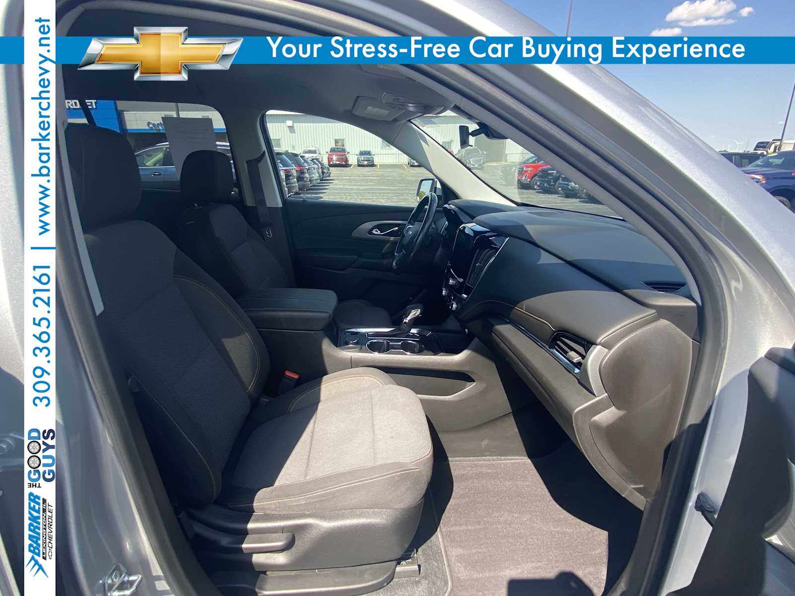 2021 Chevrolet Traverse Cloth photo 25