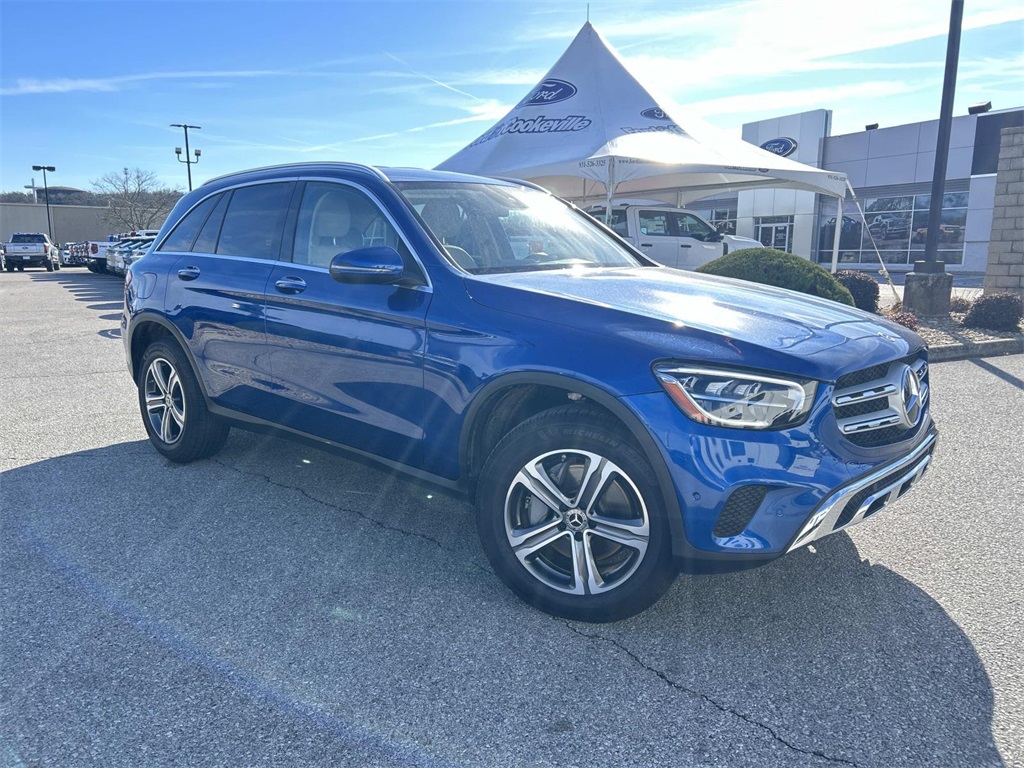 2022 Mercedes-Benz GLC GLC300's photo