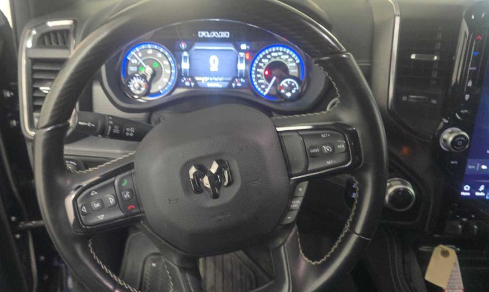 2022 Ram 1500 Limited photo 3