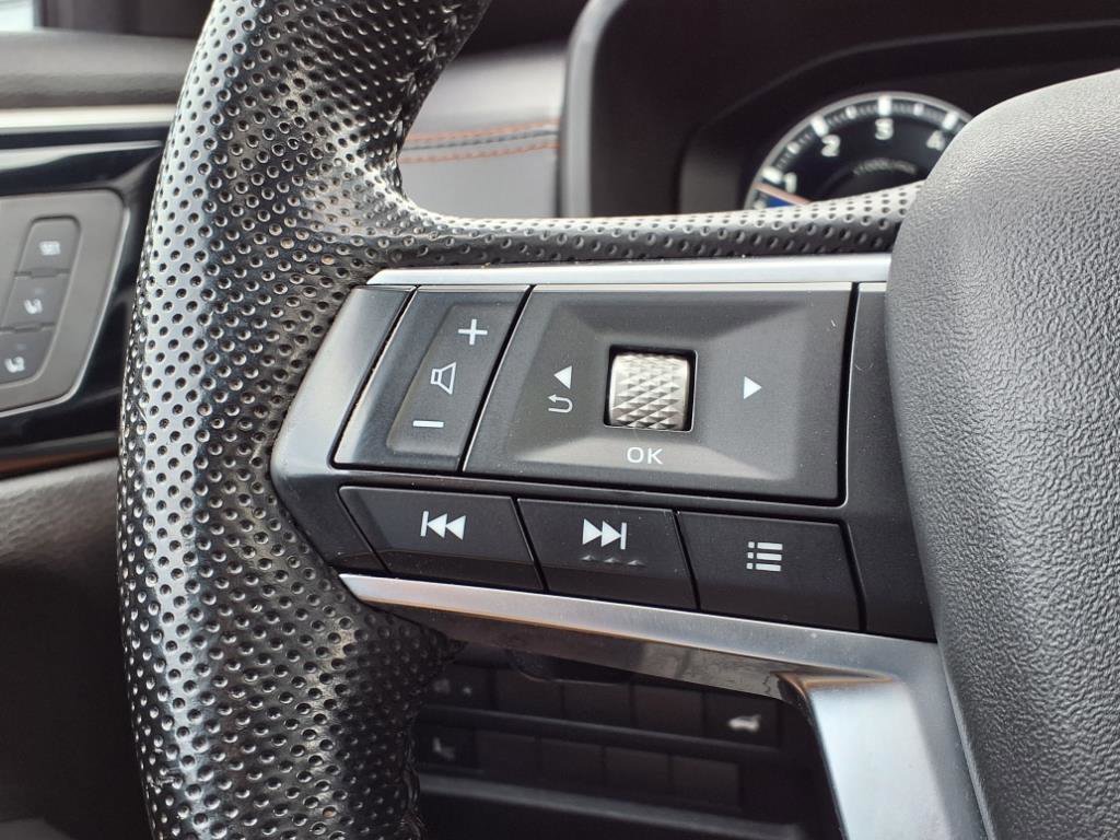 2023 Mitsubishi Outlander SEL photo 25