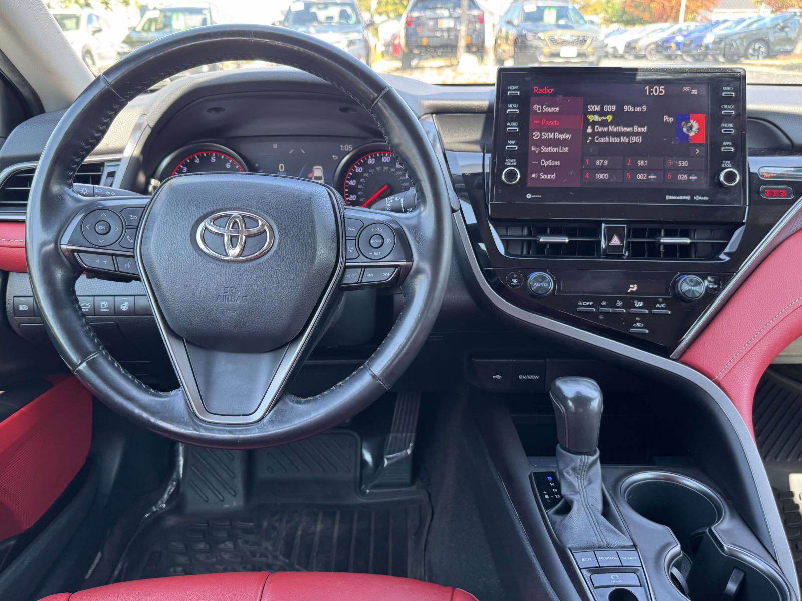 2021 Toyota Camry XSE photo 13