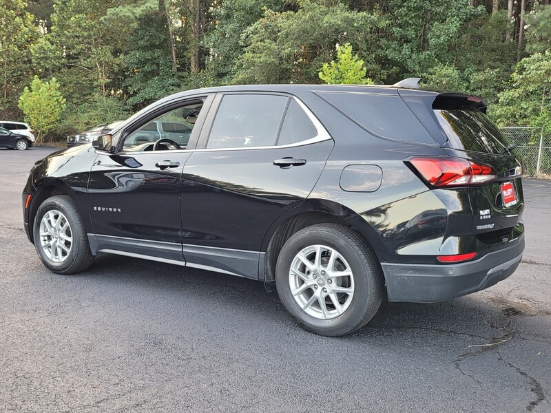 2024 Chevrolet Equinox LT photo 4
