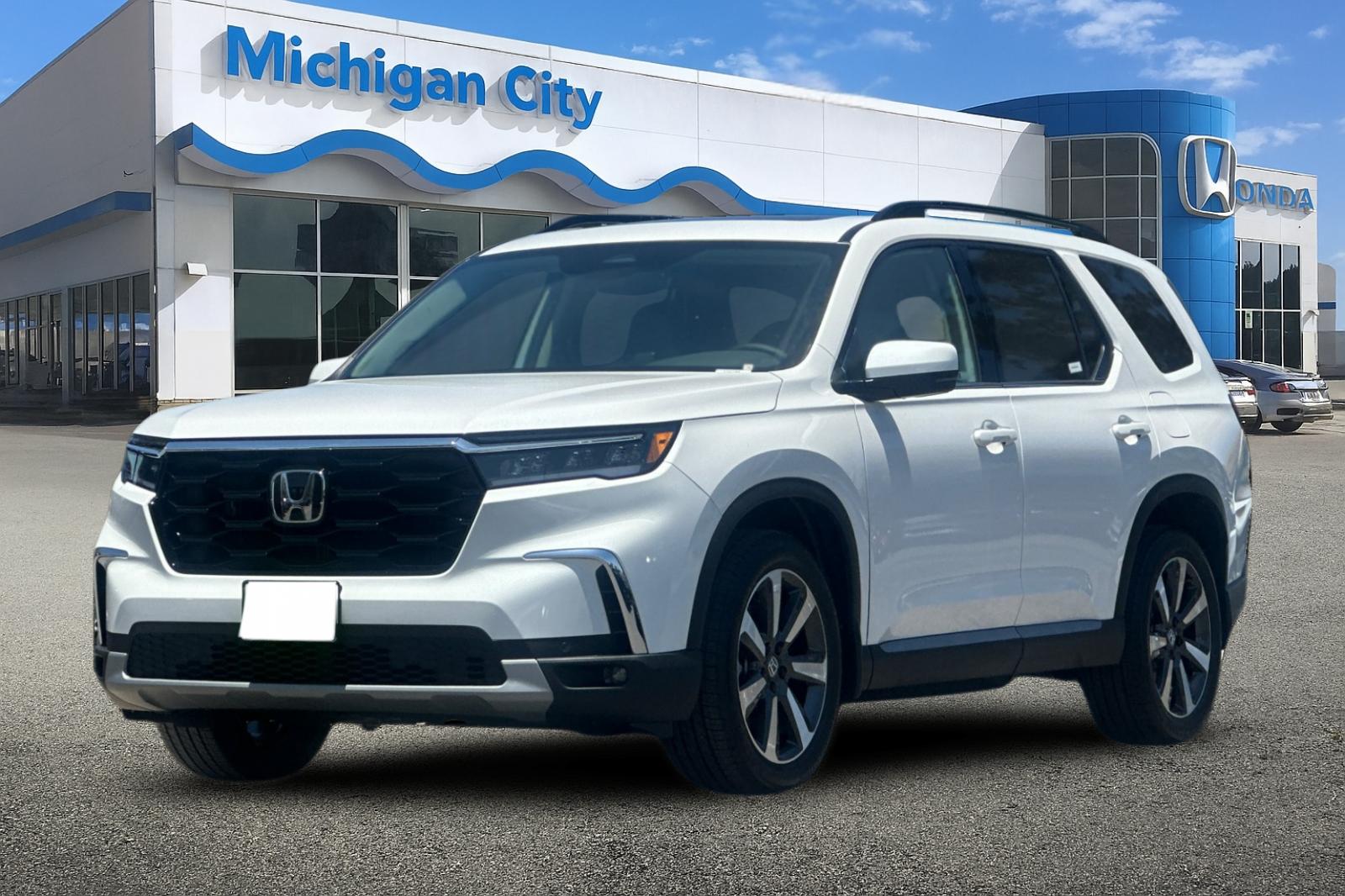 2025 Honda Pilot Touring's photo