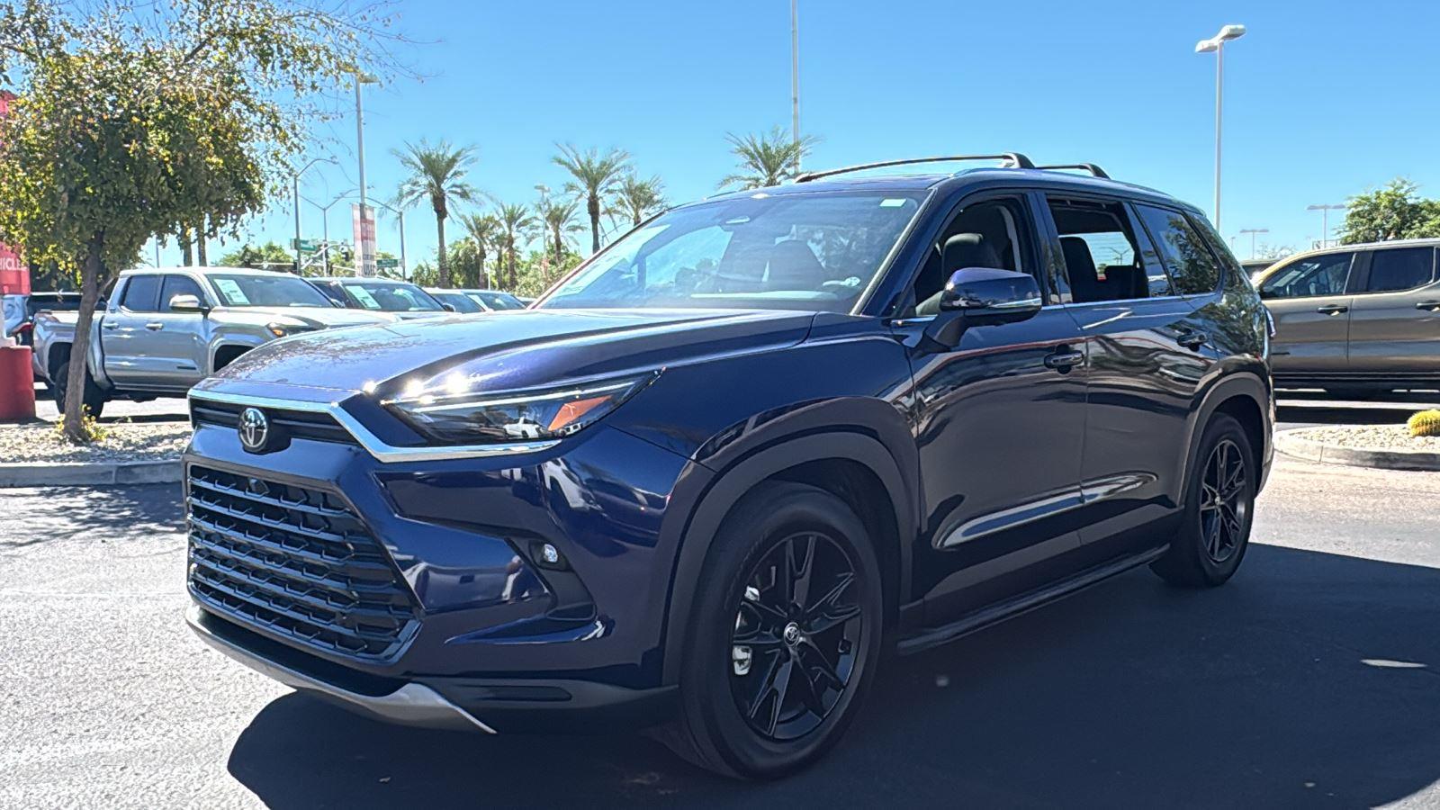 2025 Toyota Grand Highlander Limited photo 3