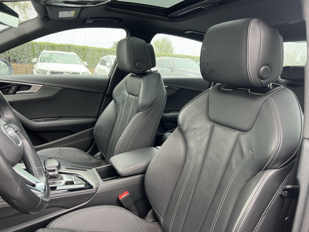 2023 Audi A4 45 S line Premium Plus Quattro photo 12