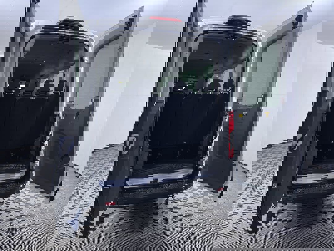 2025 Ford Transit Passenger XLT photo 21