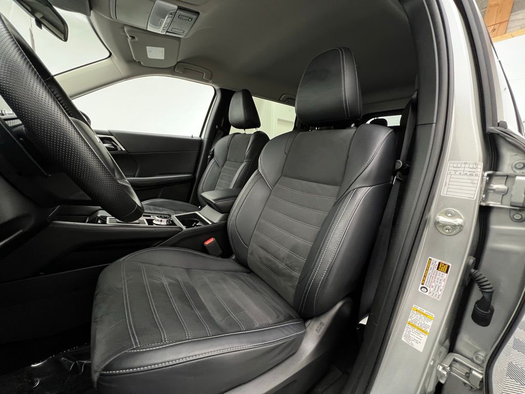2024 Mitsubishi Outlander SE S-AWC photo 19