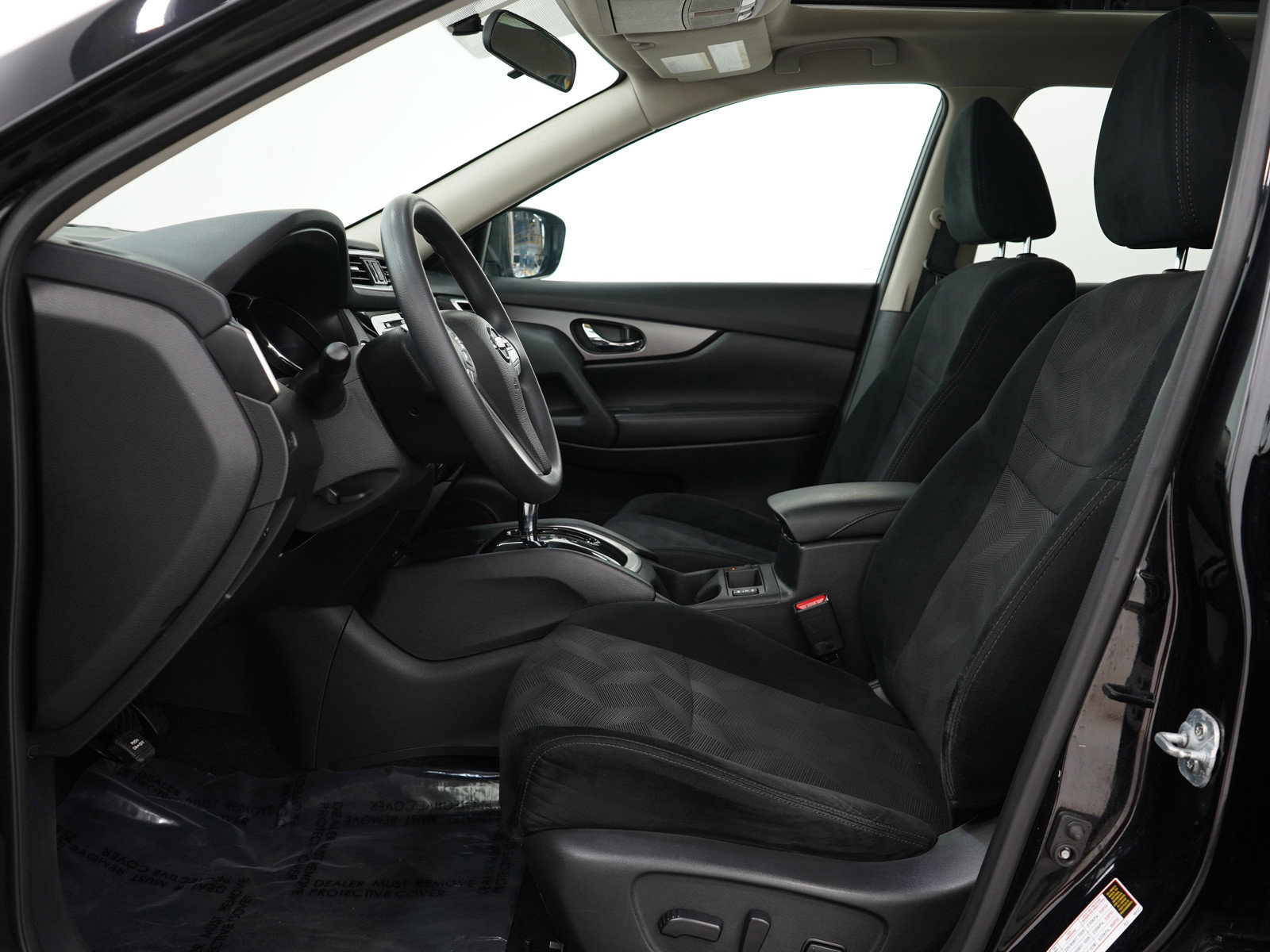 2016 Nissan Rogue SV photo 17
