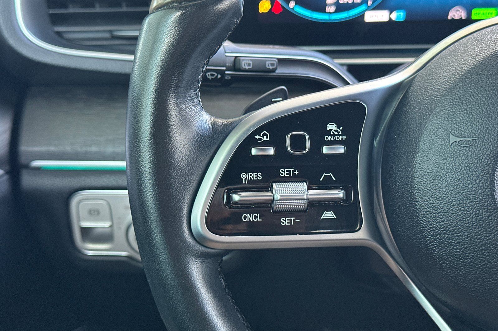 2023 Mercedes Benz GLE 450 4MATIC photo 25