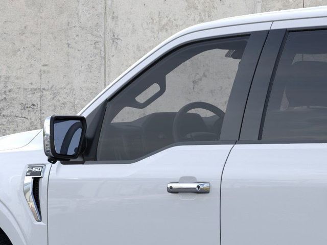 2025 Ford F-150 XLT photo 18