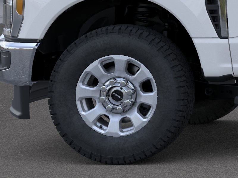 2025 Ford F-350 XLT photo 17