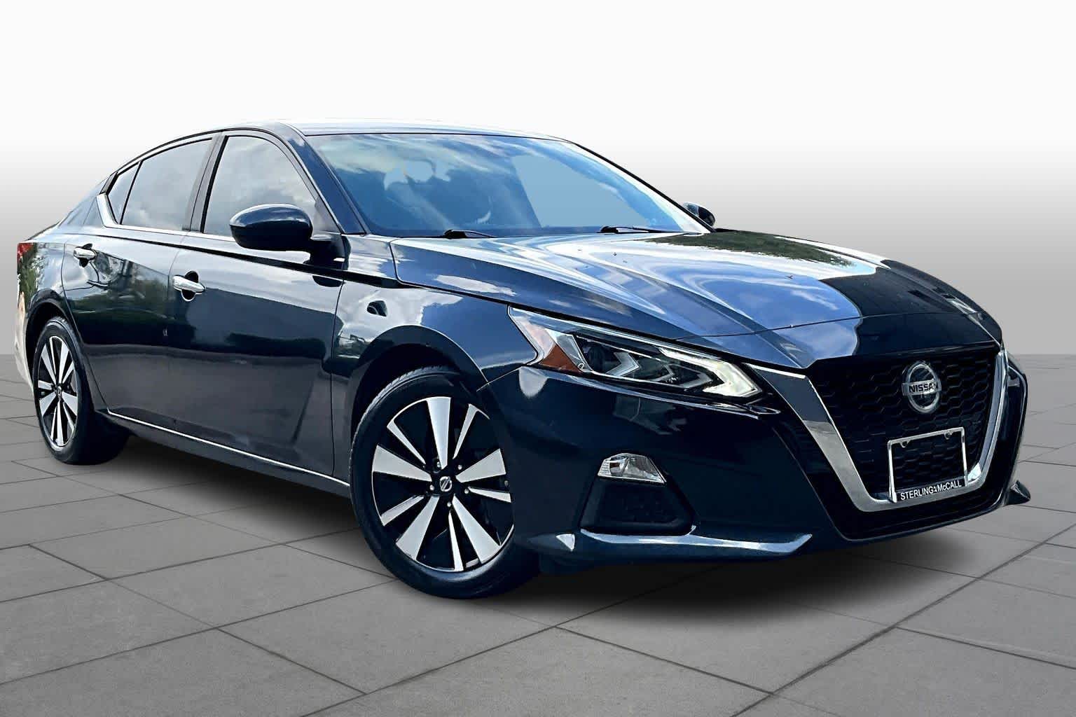 Used 2021 Nissan Altima SV with VIN 1N4BL4DV1MN360356 for sale in Stafford, TX