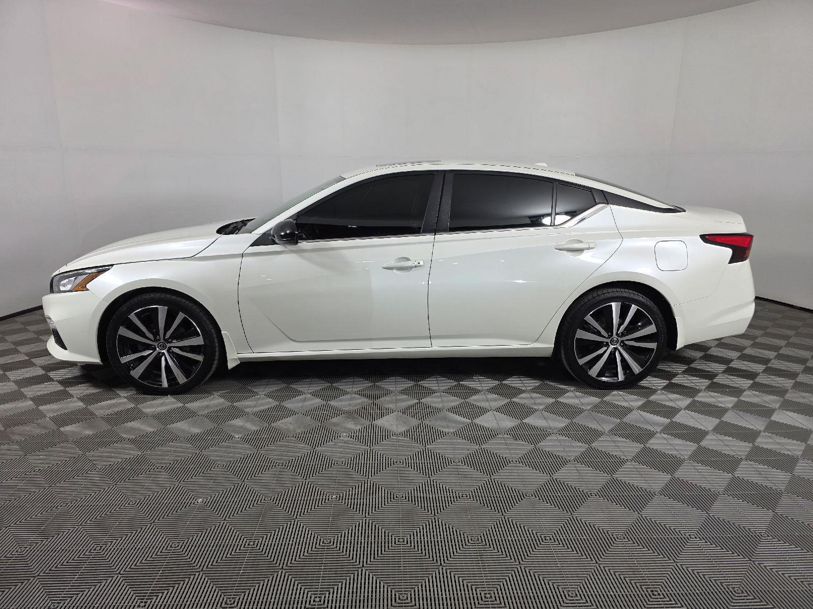 Used 2020 Nissan Altima SR with VIN 1N4BL4CW9LC184273 for sale in Salida, CO