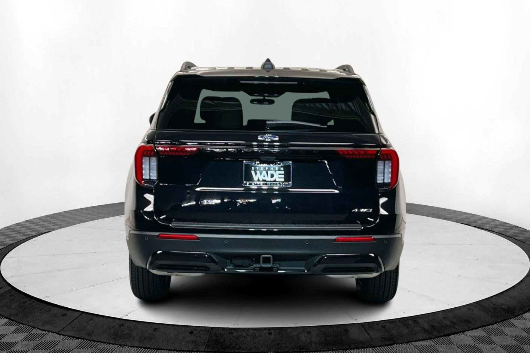 2025 Ford Explorer ST-Line photo 3