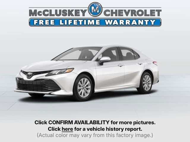 2018 Toyota Camry XSE's photo