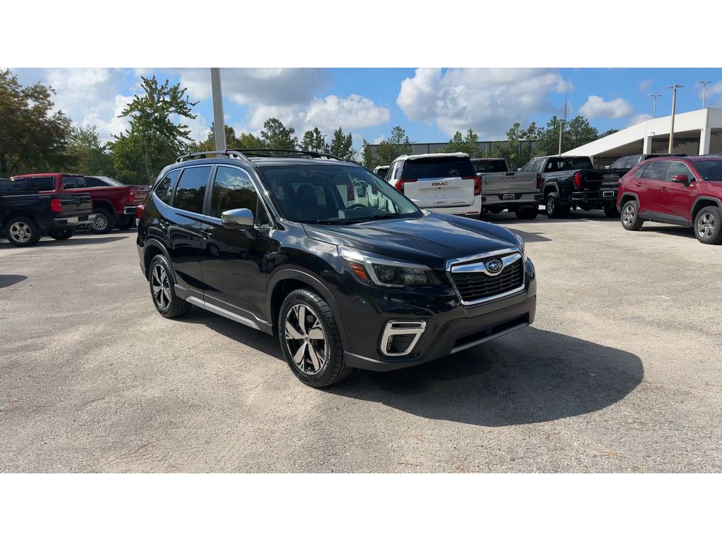 2021 Subaru Forester Touring photo 2