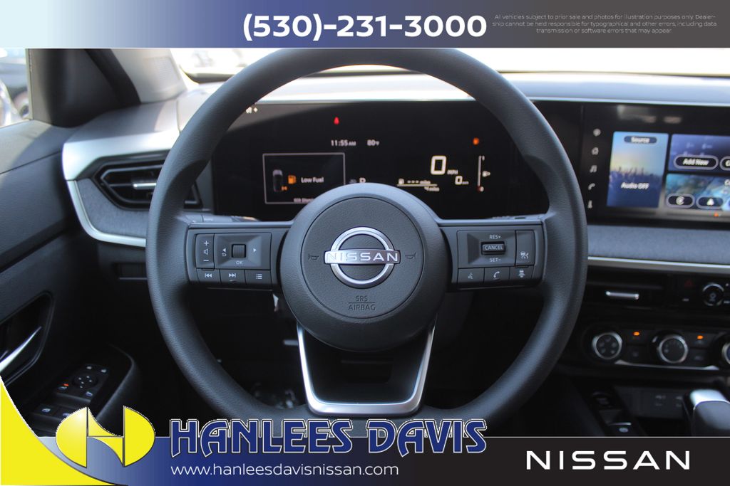 2025 Nissan Kicks SV photo 4
