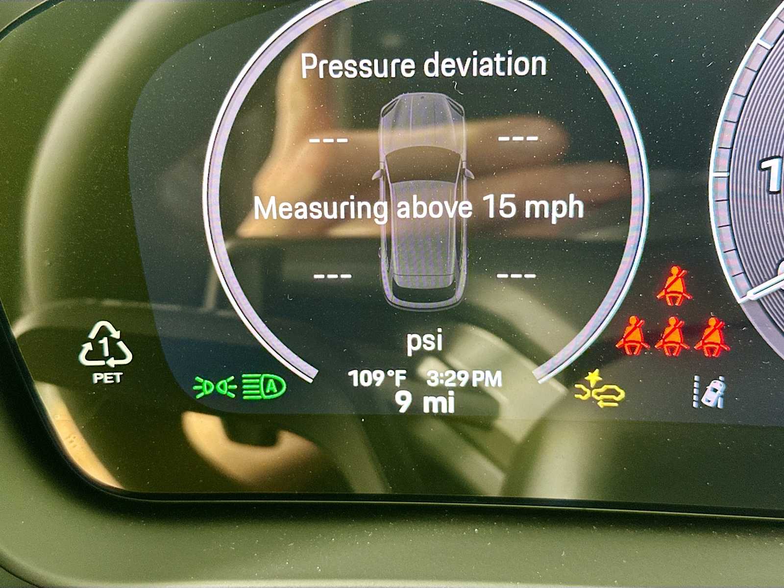 2025 Porsche Cayenne E-Hybrid photo 15