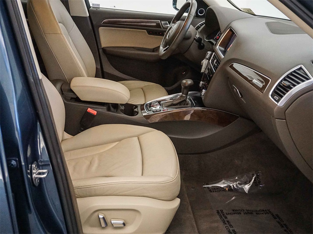 2016 Audi Q5 3.0T Premium Plus photo 11