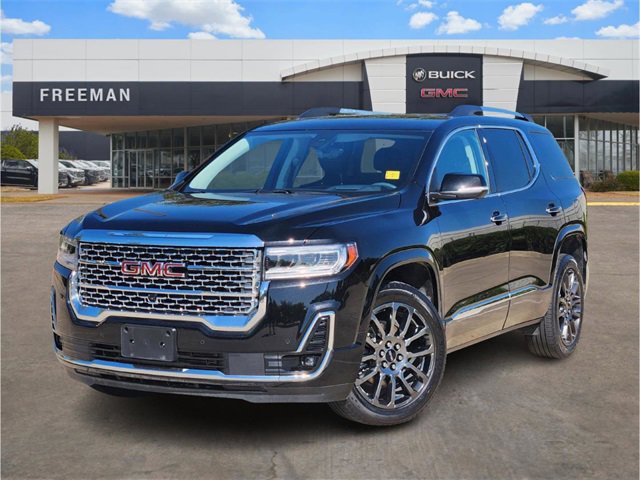 2023 GMC Acadia Denali's photo