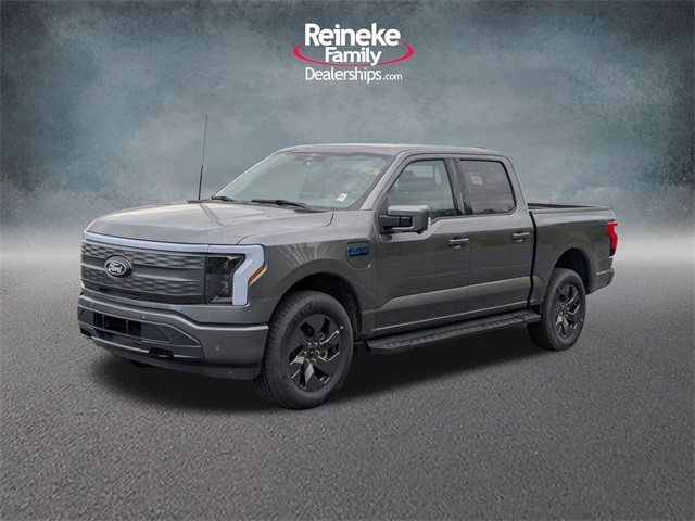 2025 Ford F-150 Lightning Lariat's photo