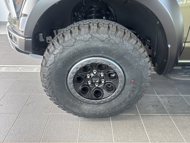 2025 Ford F-150 Raptor photo 12