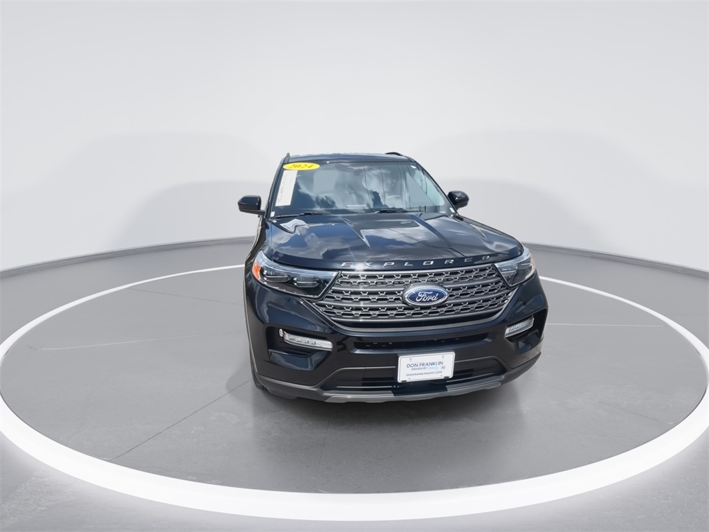 2024 Ford Explorer XLT photo 3