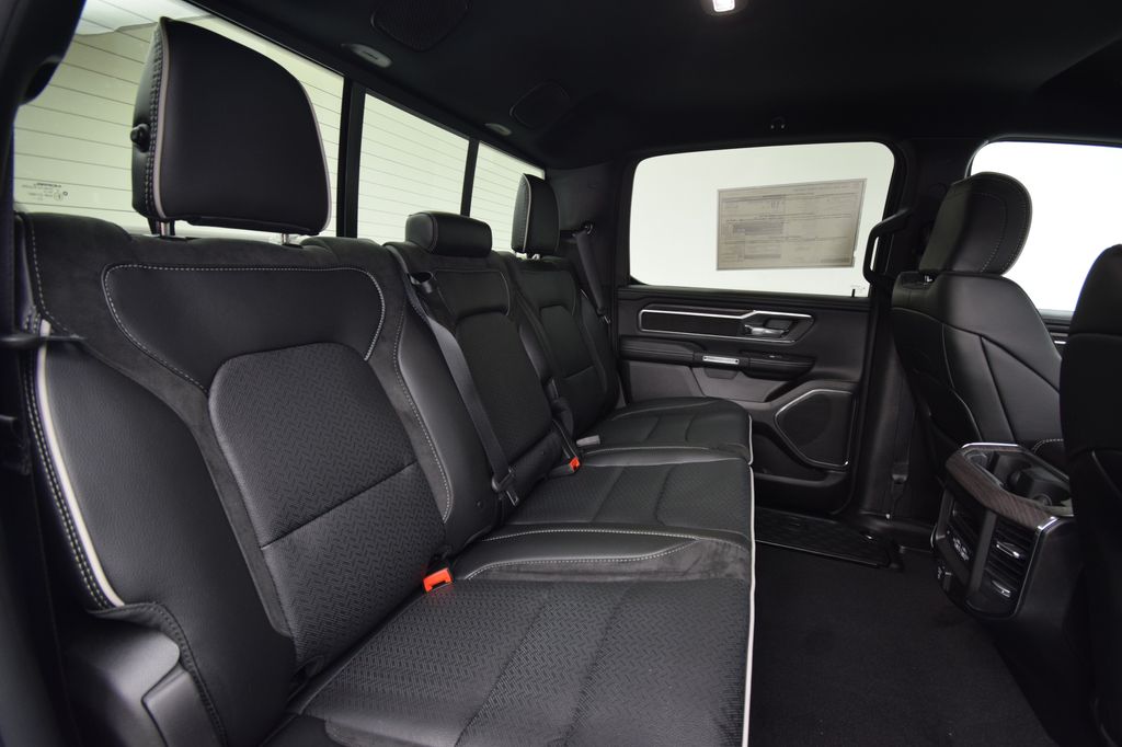 2025 Ram 1500 Laramie photo 31