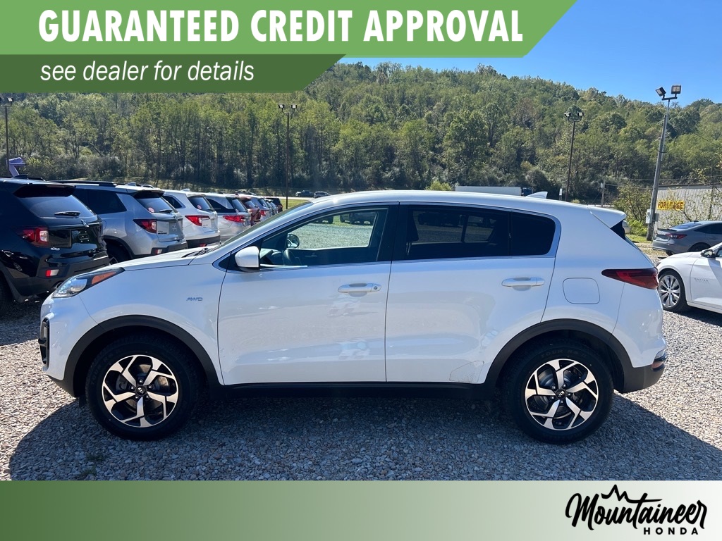 2020 Kia Sportage LX photo 3