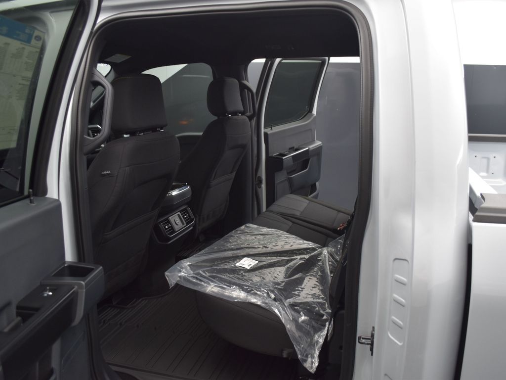 2025 Ford F-150 STX photo 22