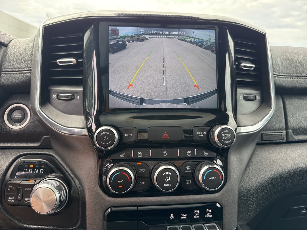 2022 Ram 1500 Laramie photo 15