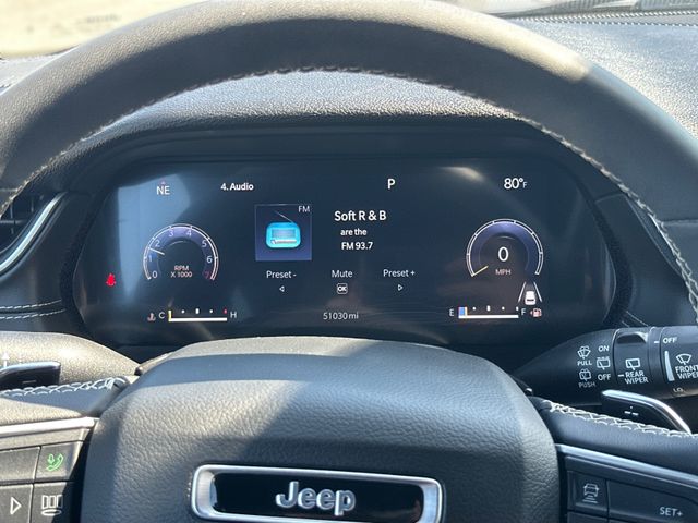 2023 Jeep Grand Cherokee Altitude photo 14
