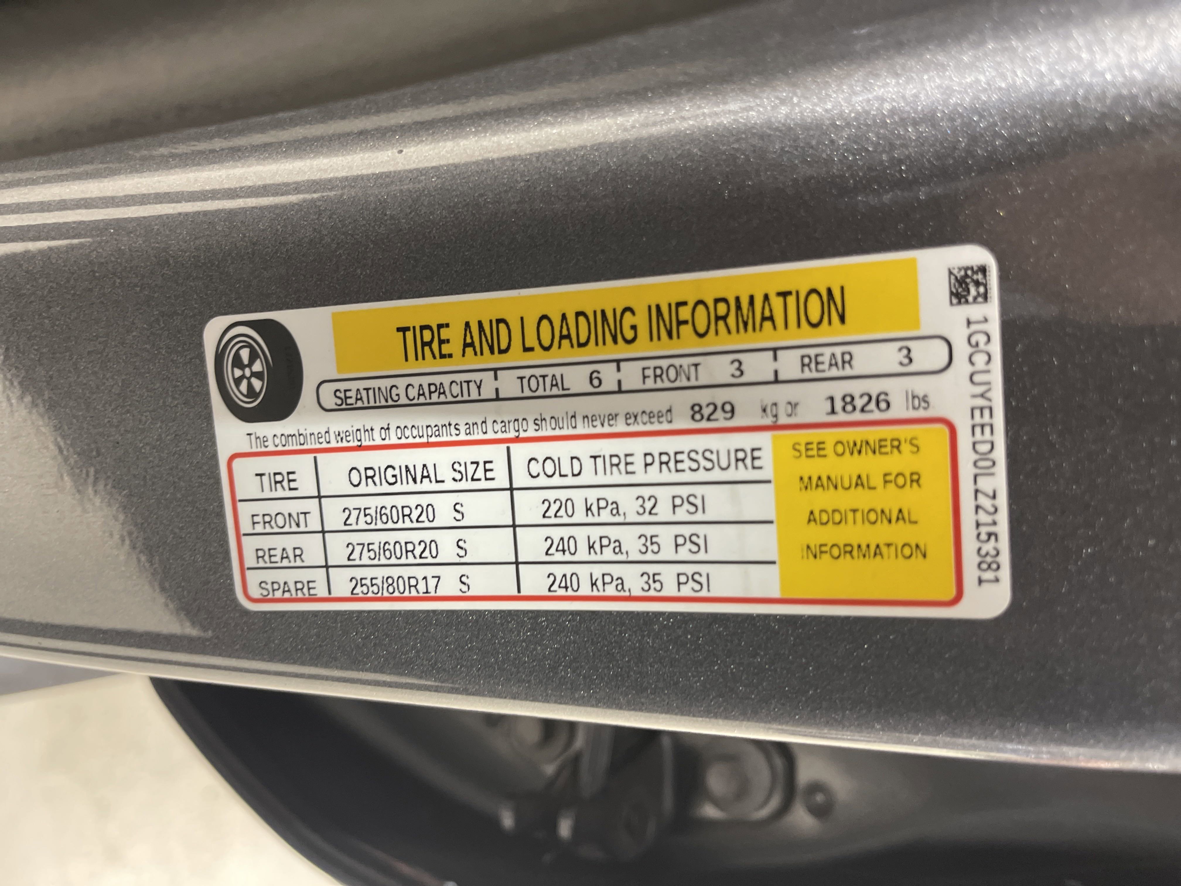 2020 Chevrolet Silverado 1500 RST photo 2