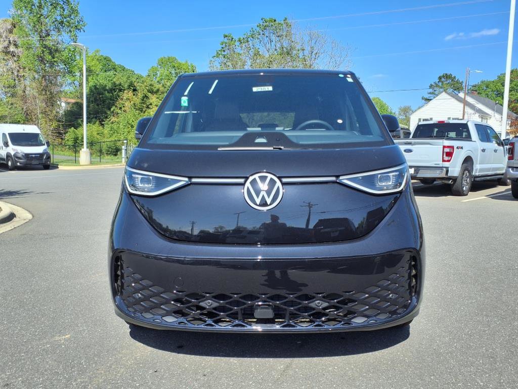 2025 Volkswagen ID. Buzz Pro S photo 2