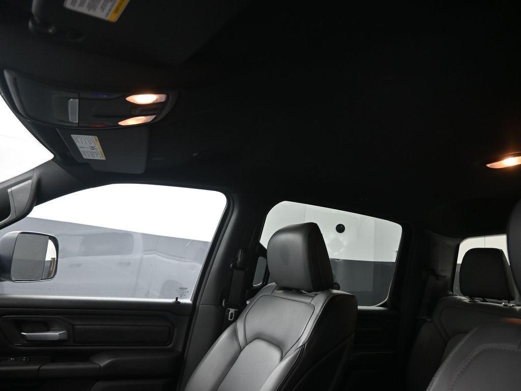 2024 Ram 1500 Tradesman photo 21
