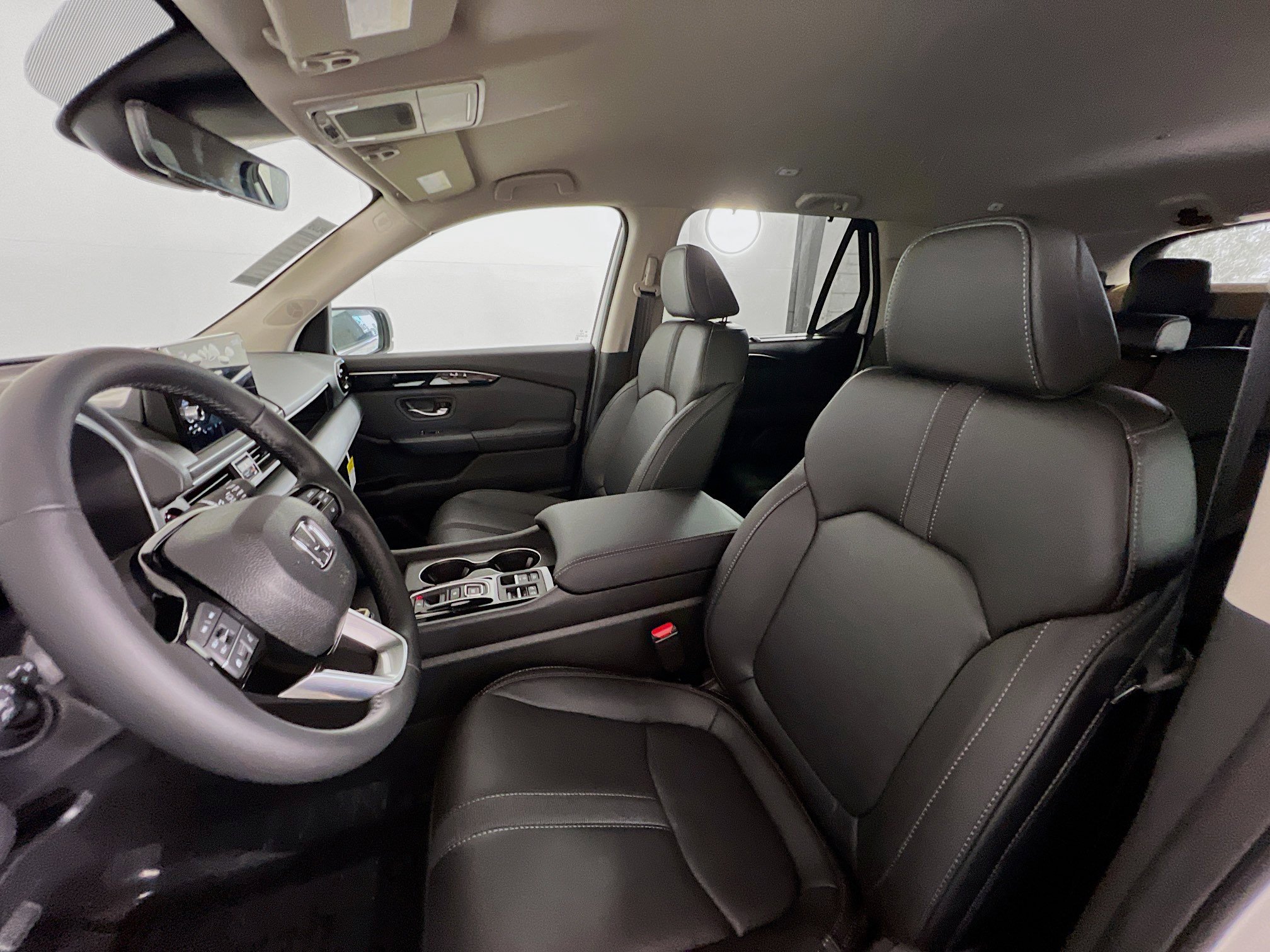 2025 Honda Pilot EX-L photo 16